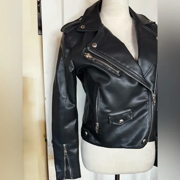 BlankNYC Faux Leather Moto Biker Jacket Goth Punk Skate Motorcycle Whimsygoth - Picture 3 of 9